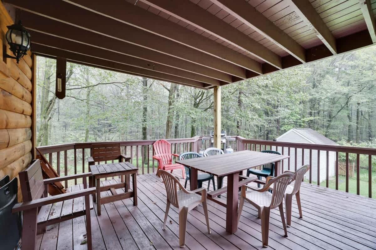 Relax In Blakeslee - Spacious 5Br Home With Bbq Exterior foto